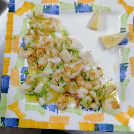 게스트하우스 Bar Restaurante Cerollera *